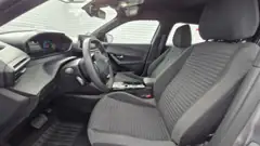 Peugeot e-2008 136 ch Active Pack, photo 3