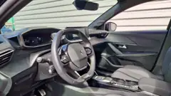 Peugeot e-208 136 ch GT, photo 13