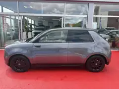 Honda Honda e 154 ch Advance, photo 2