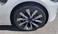 Tesla Model 3 Long Range Dual Motor AWD, photo 13