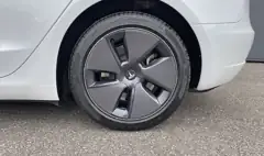 Tesla Model 3 Standard RWD Plus, photo 2