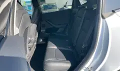 Tesla Model Y Long Range AWD, photo 11