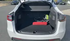 Tesla Model Y Long Range AWD, photo 13