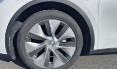 Tesla Model Y Long Range AWD, photo 14
