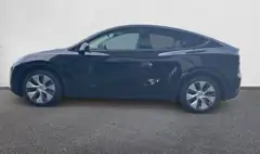 Tesla Model Y Long Range AWD, photo 2