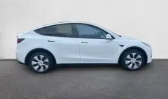 Tesla Model Y Long Range AWD, photo 4