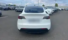 Tesla Model Y Long Range AWD, photo 12