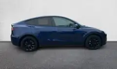 Tesla Model Y Long Range AWD, photo 3