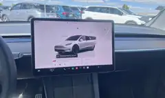 Tesla Model Y Performance AWD, photo 10