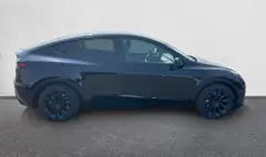 Tesla Model Y Standard RWD, photo 4