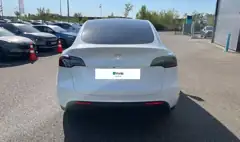 Tesla Model Y Standard RWD, photo 5
