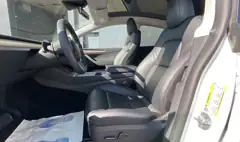 Tesla Model Y Standard RWD, photo 7